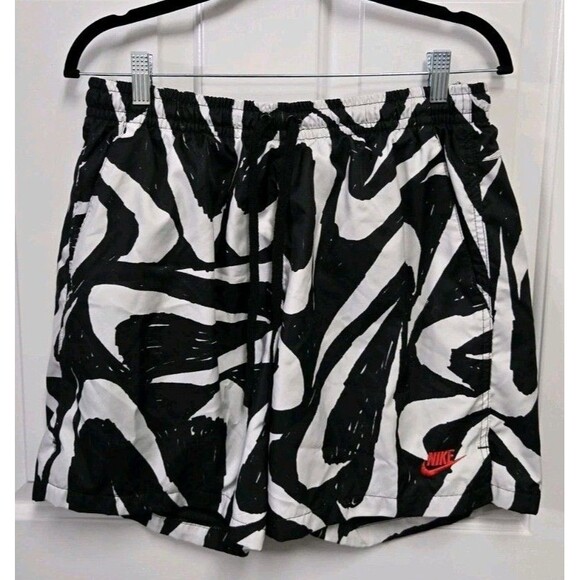 Nike Swim Shorts Trunks Mens L  Nike Check All Over Print Red Black White - Picture 1 of 4